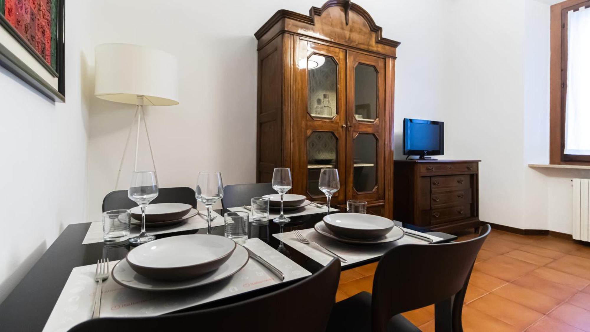 Italianway - Plinio 37 Milan