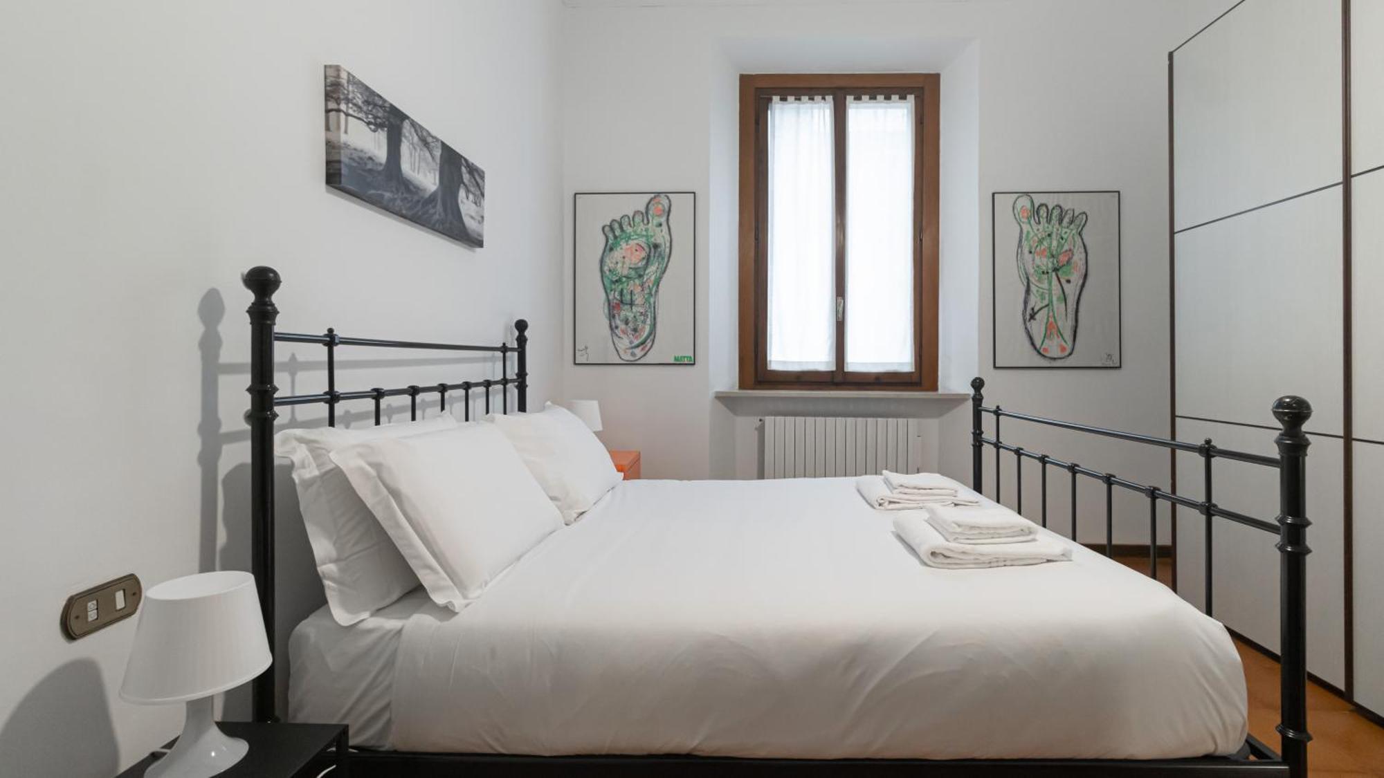 Italianway - Plinio 37 *